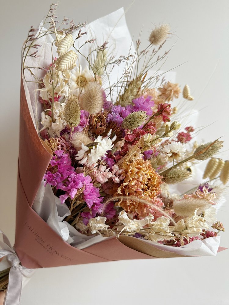 Ottilies Flowers Dried Flower Posey