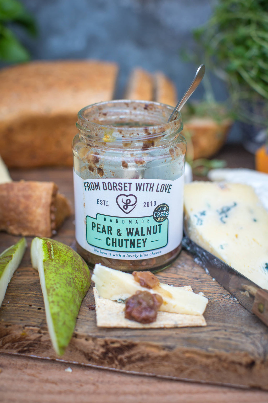 Pear & Walnut Chutney (300g)