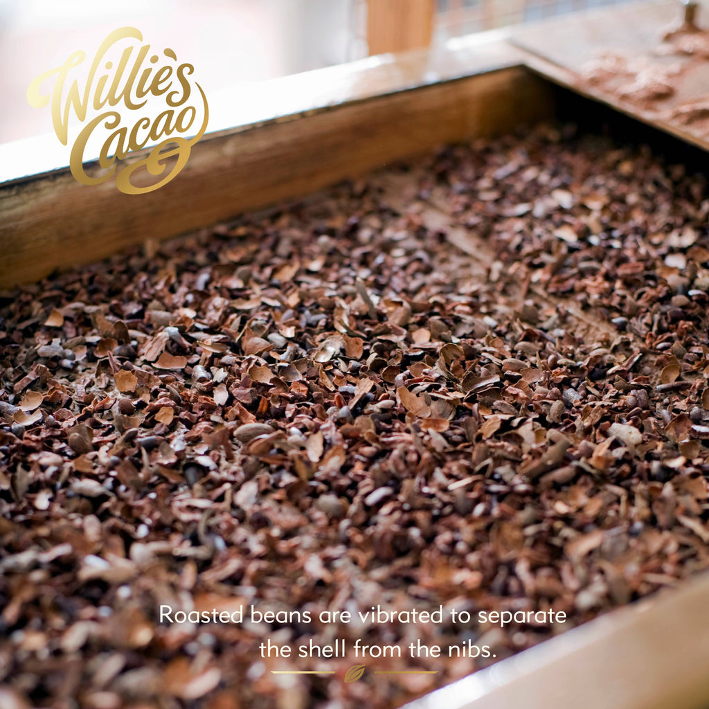 Pistachio & Date. 100% cacao. No added sugar. Vegan. 50g bar