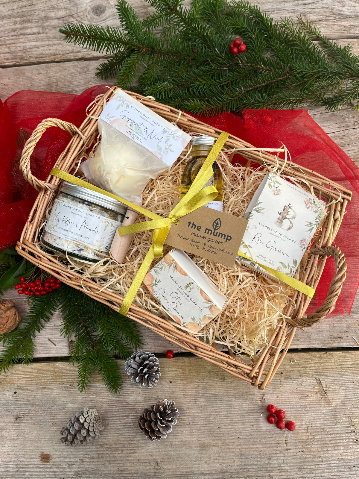 Bramblewood Hamper
